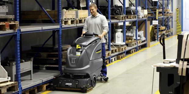 Karcher B 80 scrubber cleaning warehouse