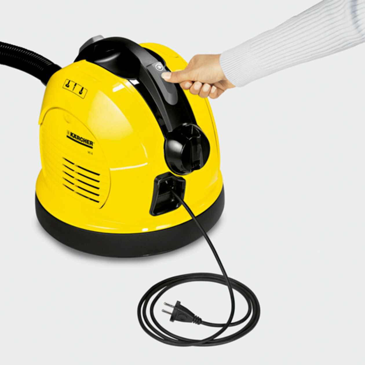 Vacuum cleaner VC 6: Automatic cable rewind