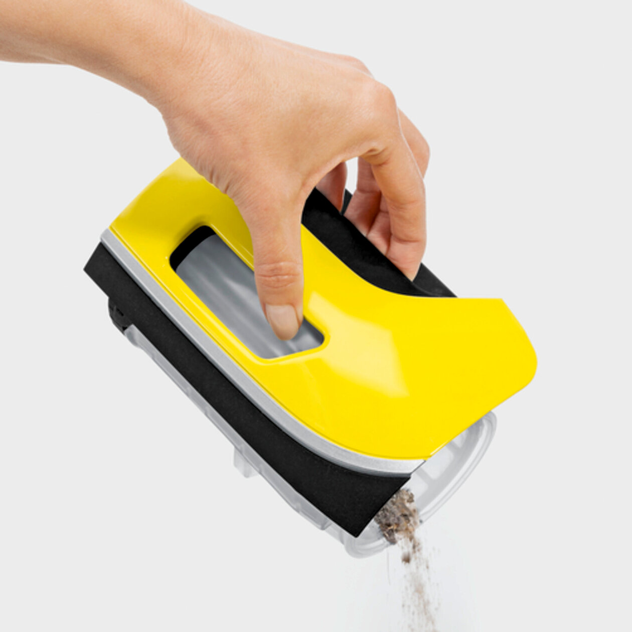 Handheld vacuum cleaner VC 5: Three-stage bagless filter system