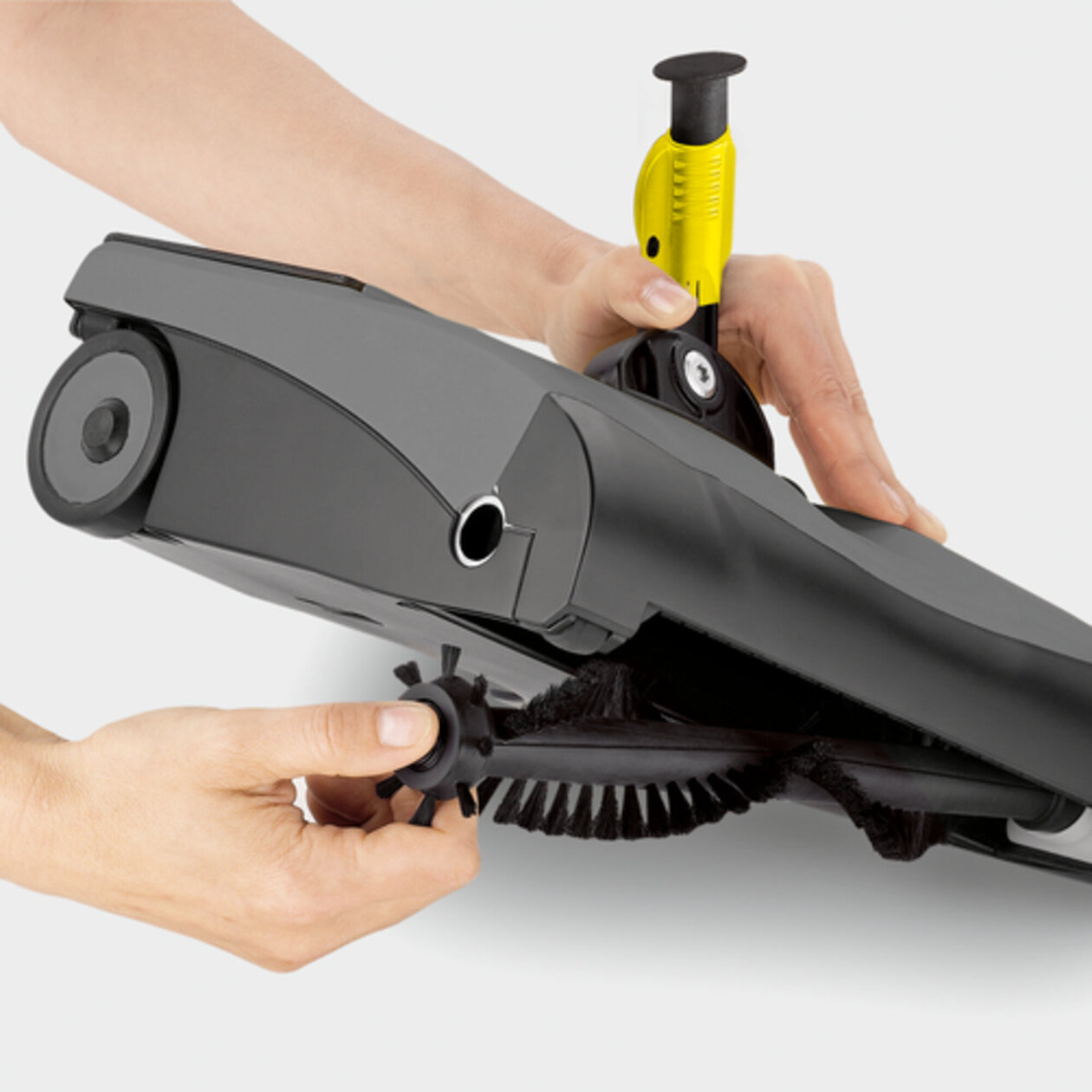 Aspirator EB 30/1 Adv Li-Ion: Schimbare fara scule a perilor