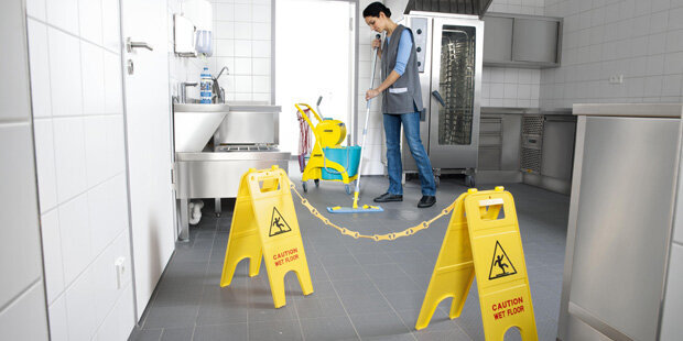 floor cleaning equipment