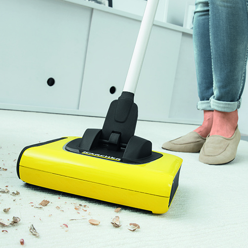 Cordless electric broom KB 5: KÃ¤rcher Adaptive Cleaning System