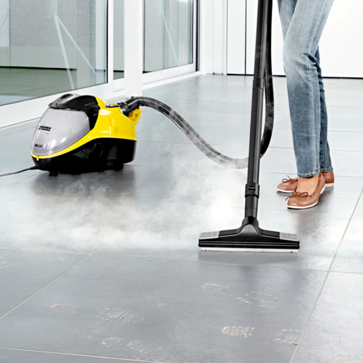 Limpiadora de vapor con aspiración KARCHER SV 7. 1.439-410.0 - Kärcher  Distribuidor Oficial Lecasa