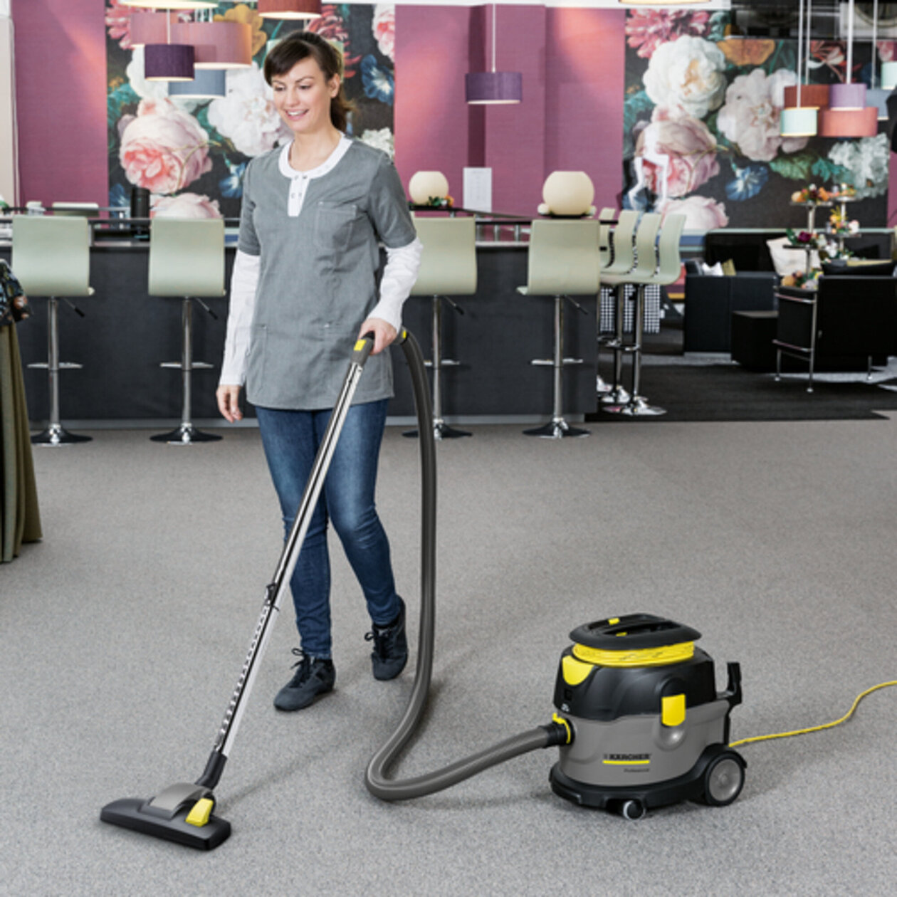 Dry vacuum cleaner T 12/1 eco!efficiency: Low noise