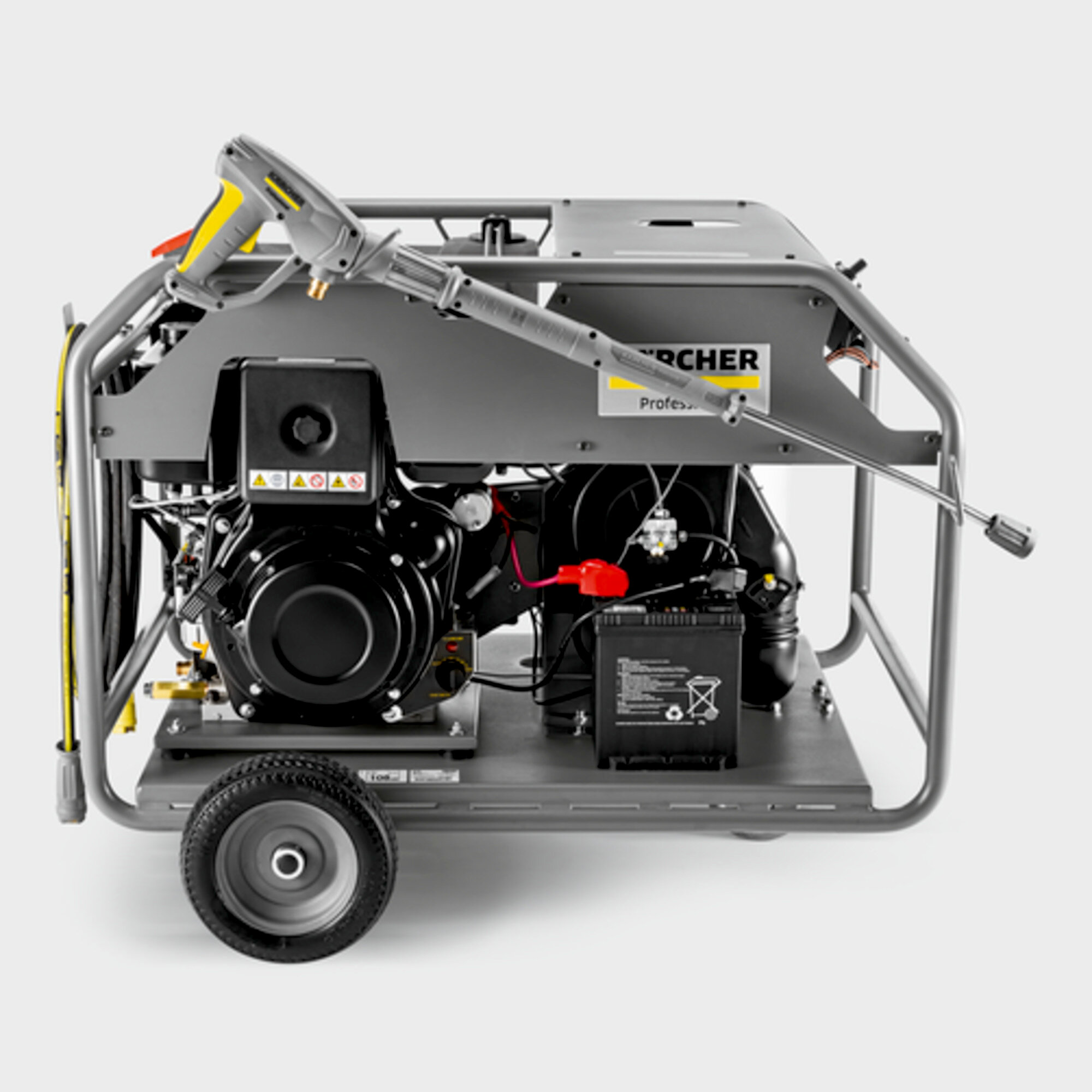 High-pressure washer HDS 8/20 De: Economical, diesel-powered combustion engine