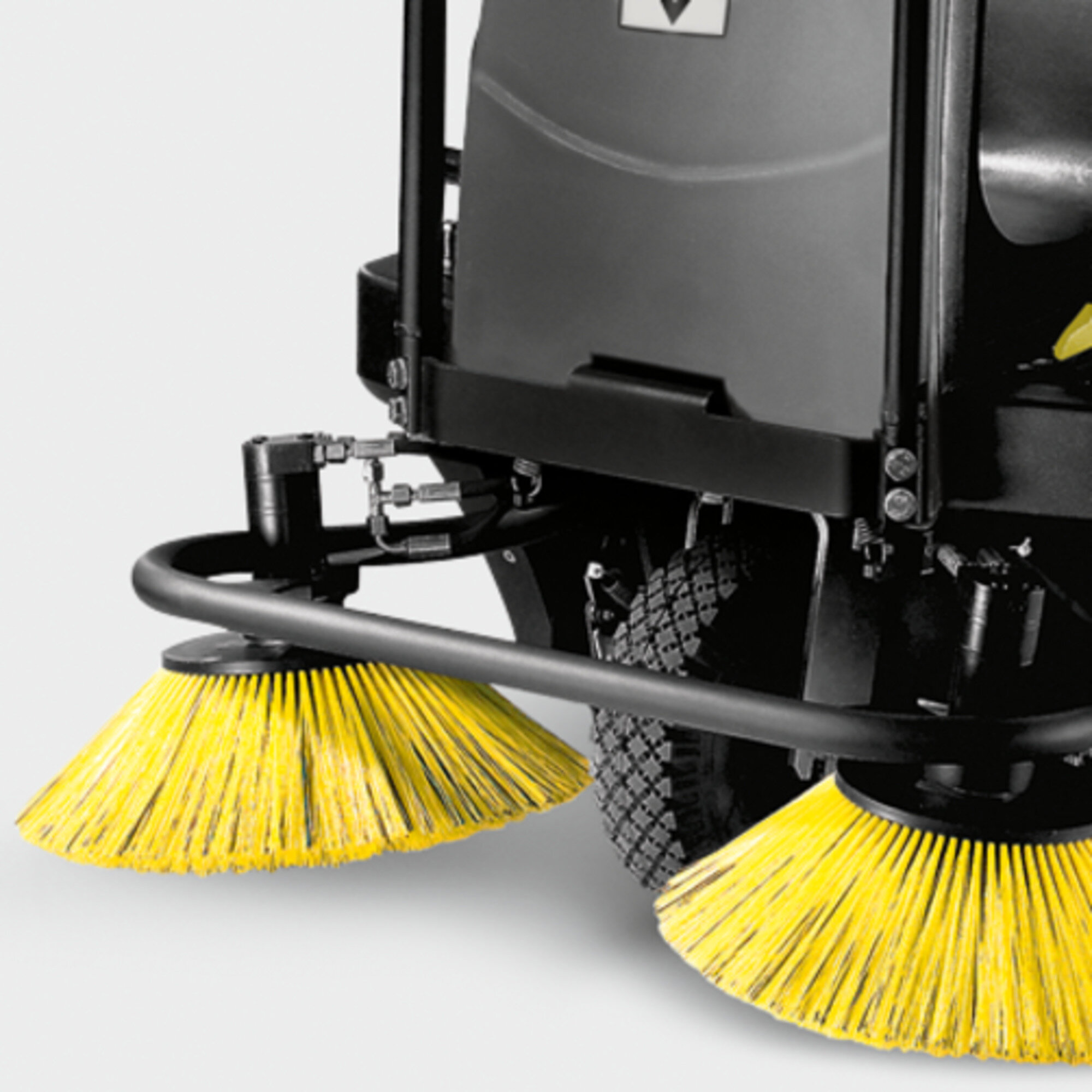 Vacuum sweeper KM 100/100 R Bp: Impact protection