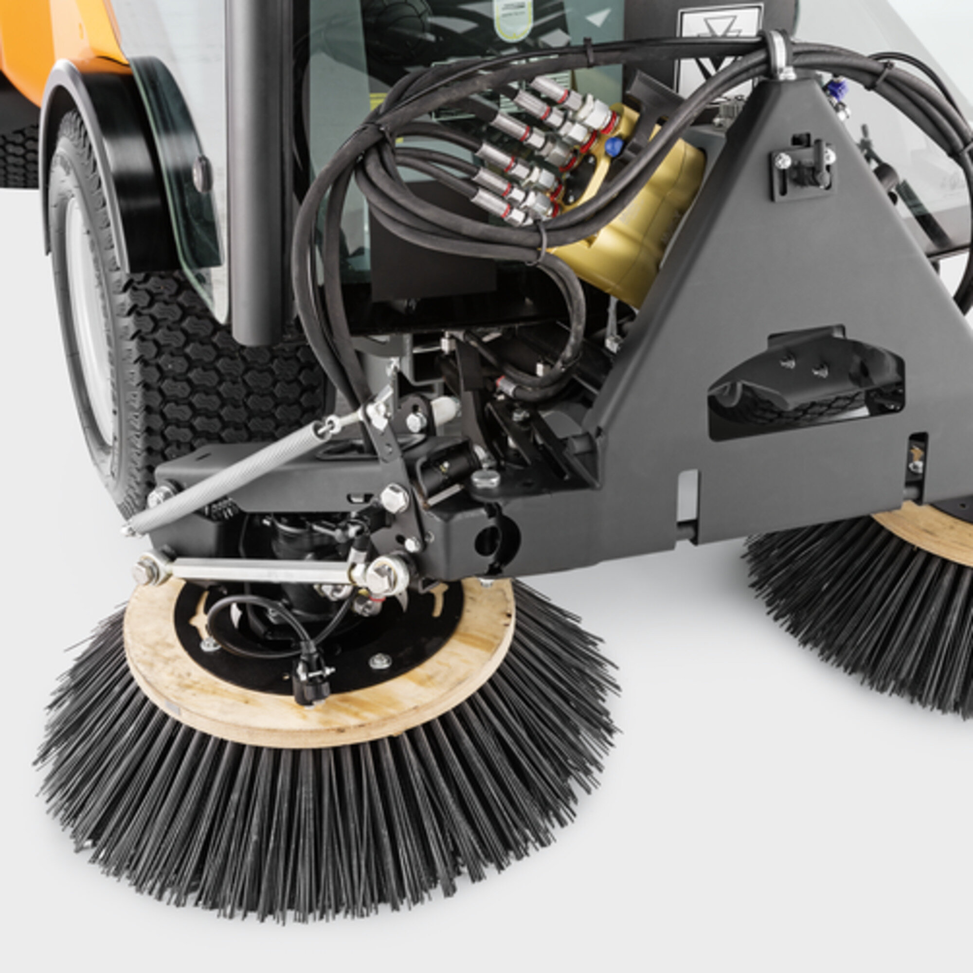 City sweeper MC 80: The highest standard of sweeping