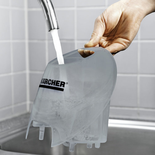 Parný čistič Parný čistič SC 4 EasyFix Iron: Permanentne dopĺňateľná a odnímateľná nádrž na vodu