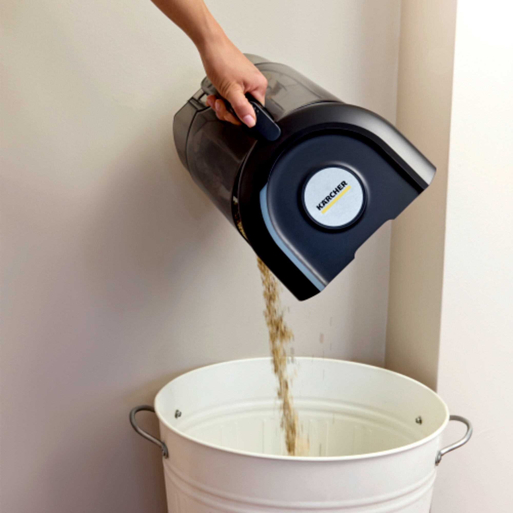 Elektrikli süpürge VCC 4 CycloneX: Sağlıklı ve Zahmetsiz Temizlik Deneyimi