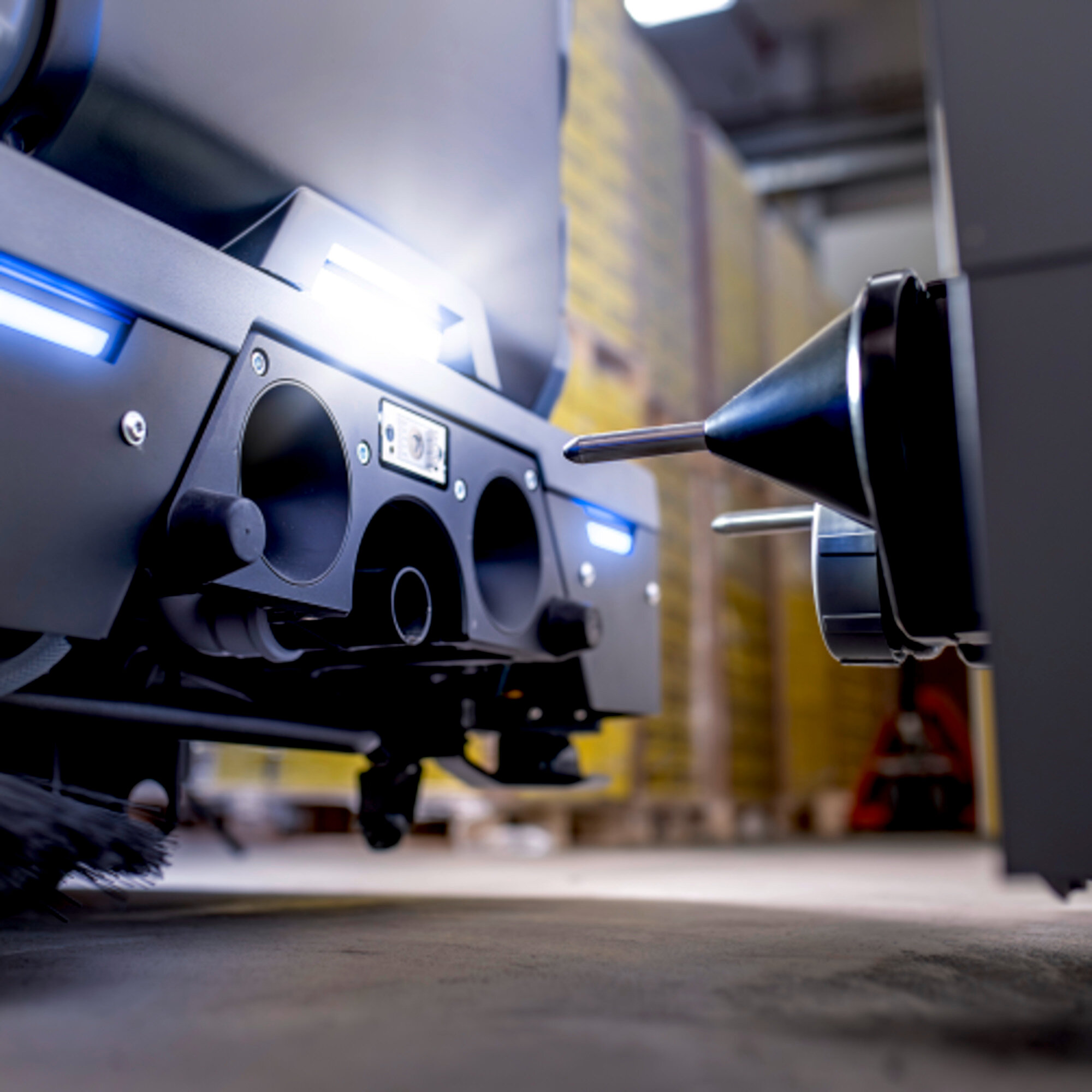 Scrubber dryers KIRA BD 200: Docking station (optional)