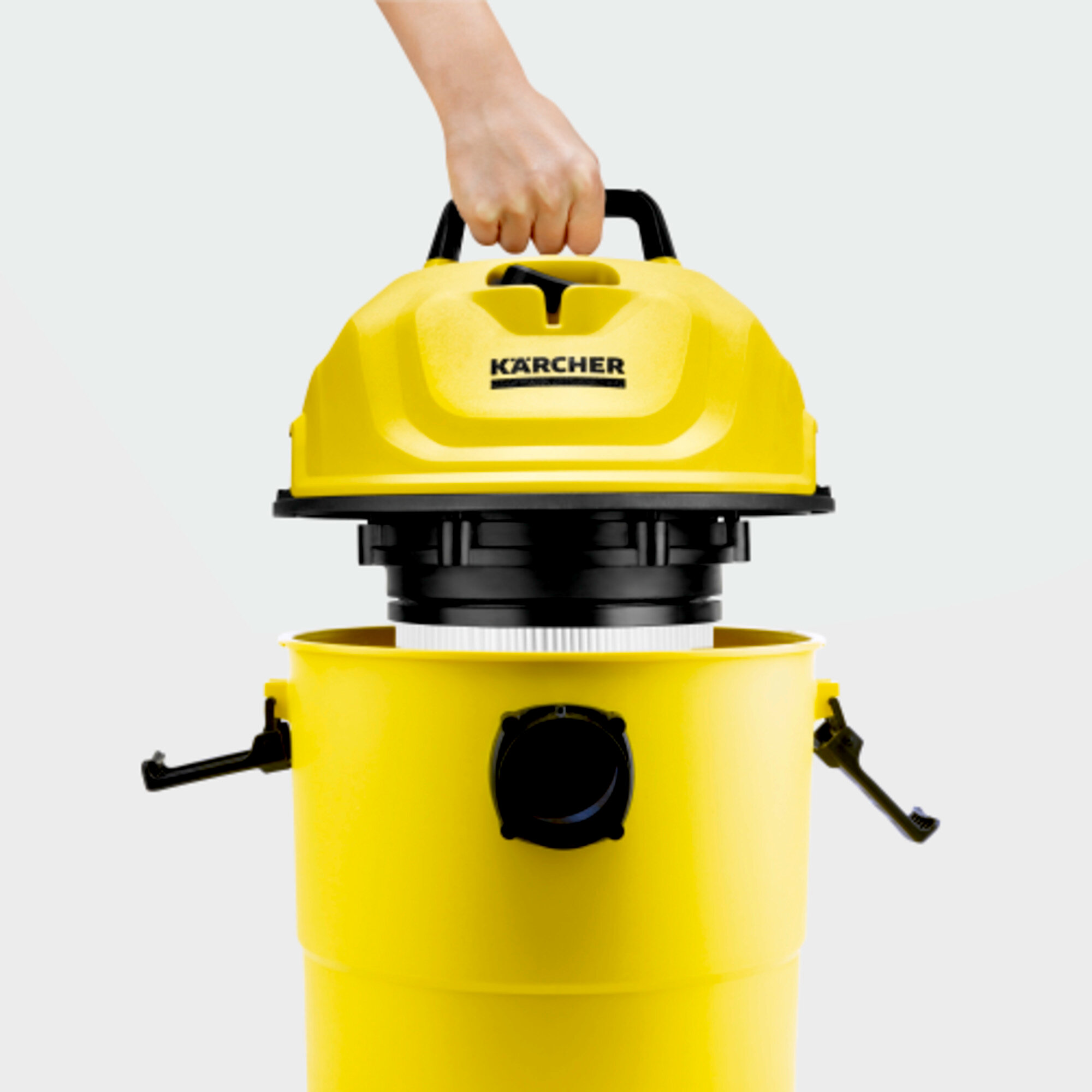 Wet and dry vacuum cleaner WD 1 Classic: 15 l plastic waste container