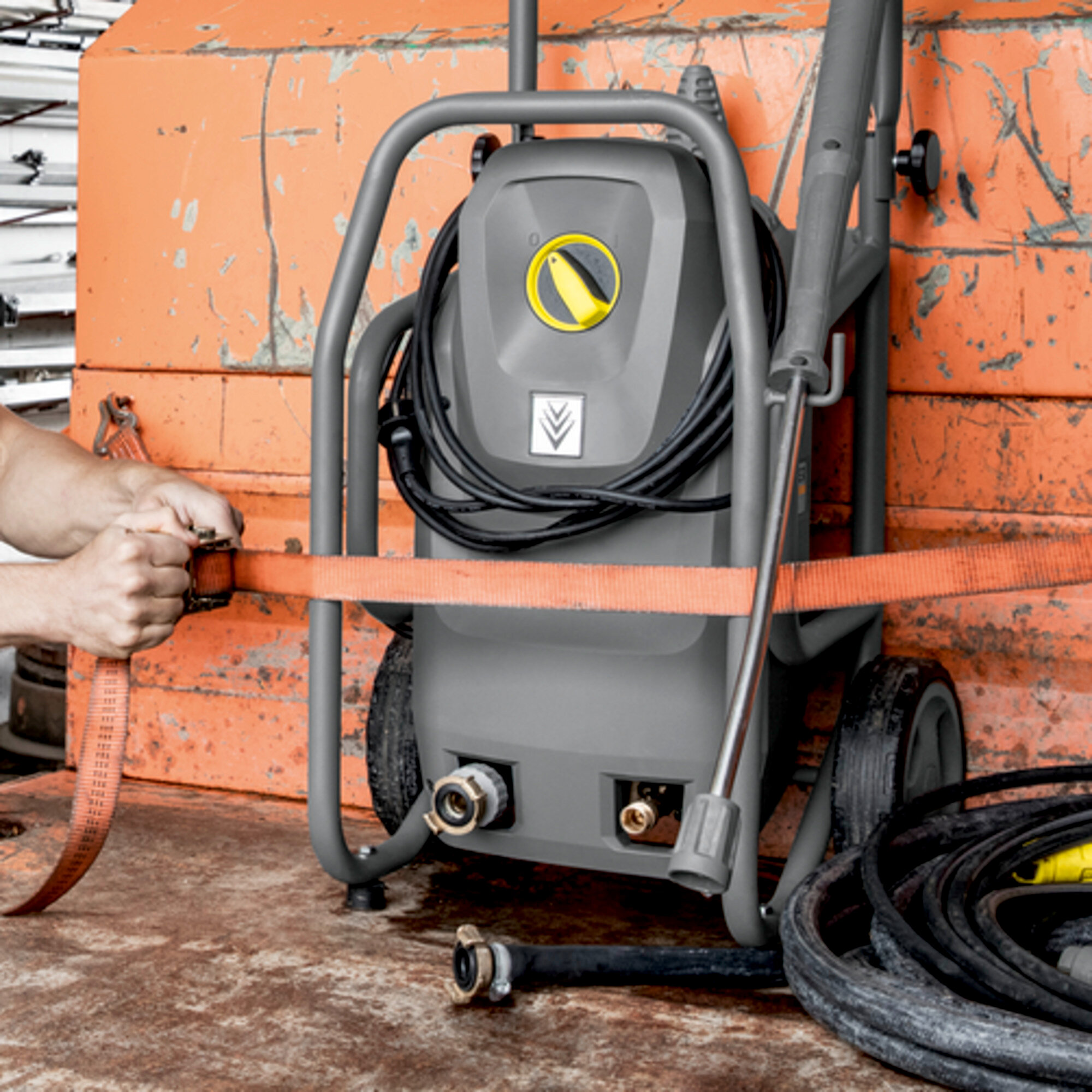 High pressure washer HD 3.0/20 M Cage Ea: Durable and robust