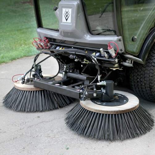 City sweeper MC 50 Advanced Comfort: Parallelogram guided brush system