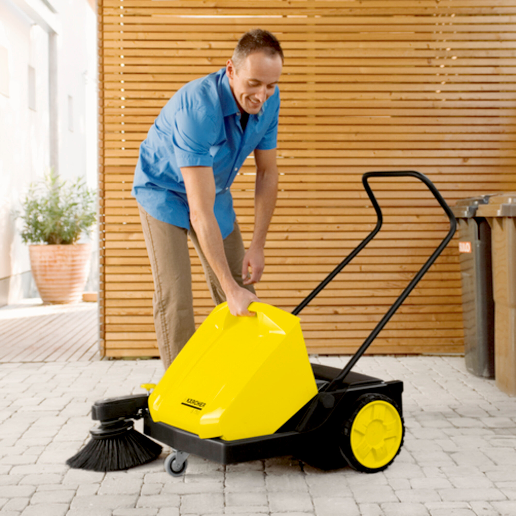 Spazzatrice manuale S750 Karcher