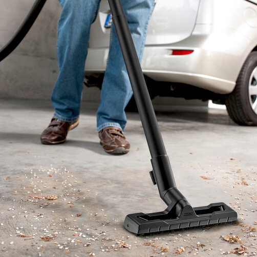 Wet and Dry Vacuum Cleaner WD 2: Newly developed floor nozzle