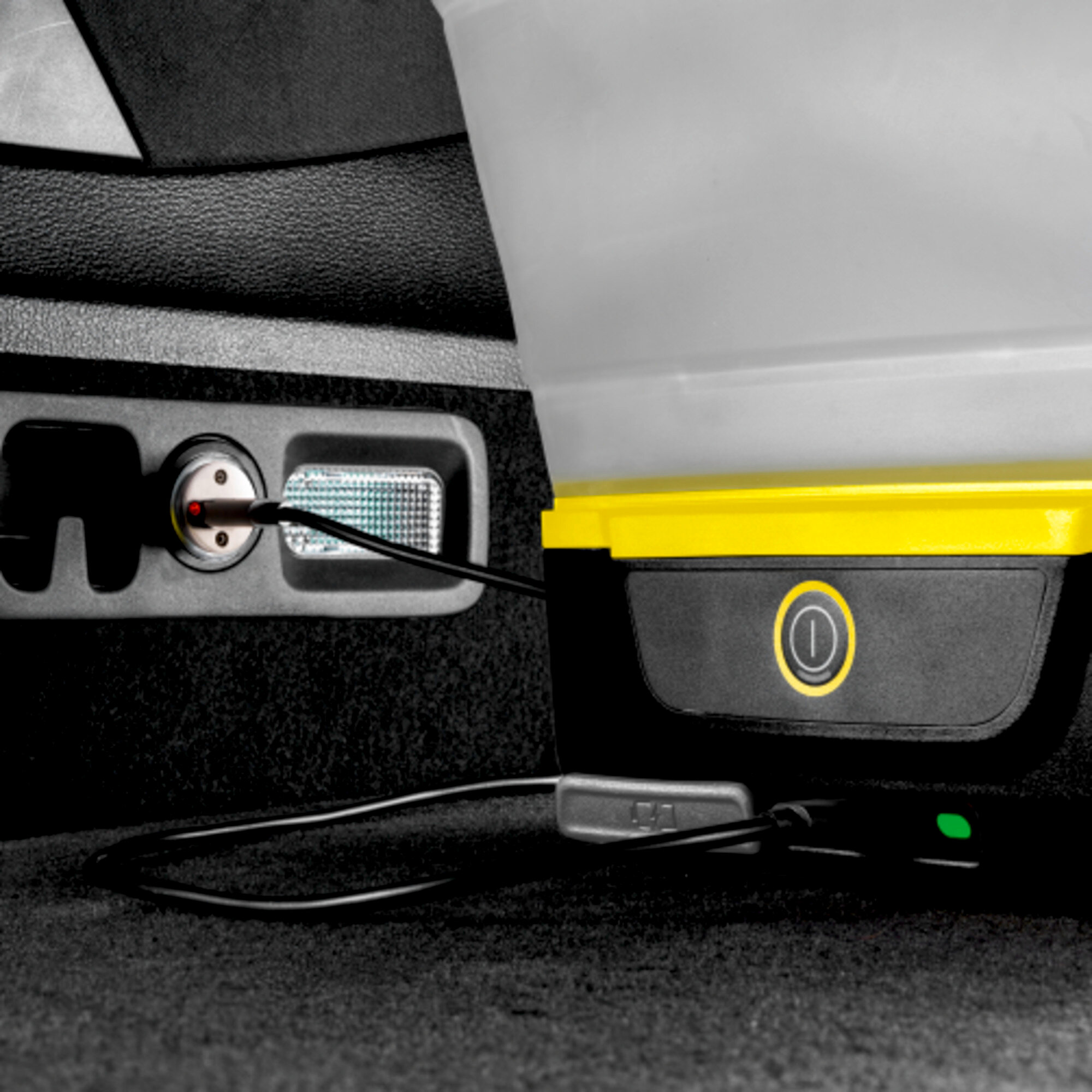 Mobilní tlaková myčka OC 3 Foldable Black: Integrovaná lithium-iontová baterie