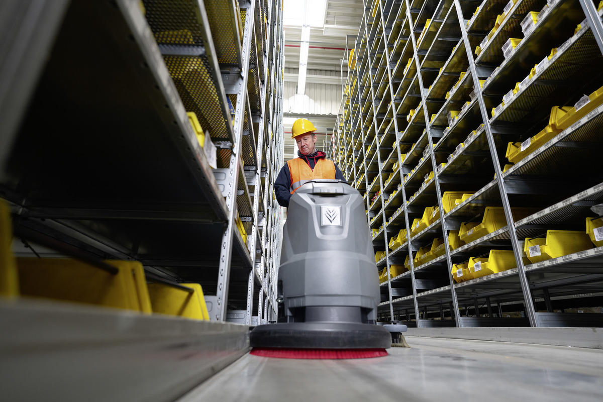 מייבש כביסה של Kärcher BD 50/50 C Classic Bp Pack 115Ah