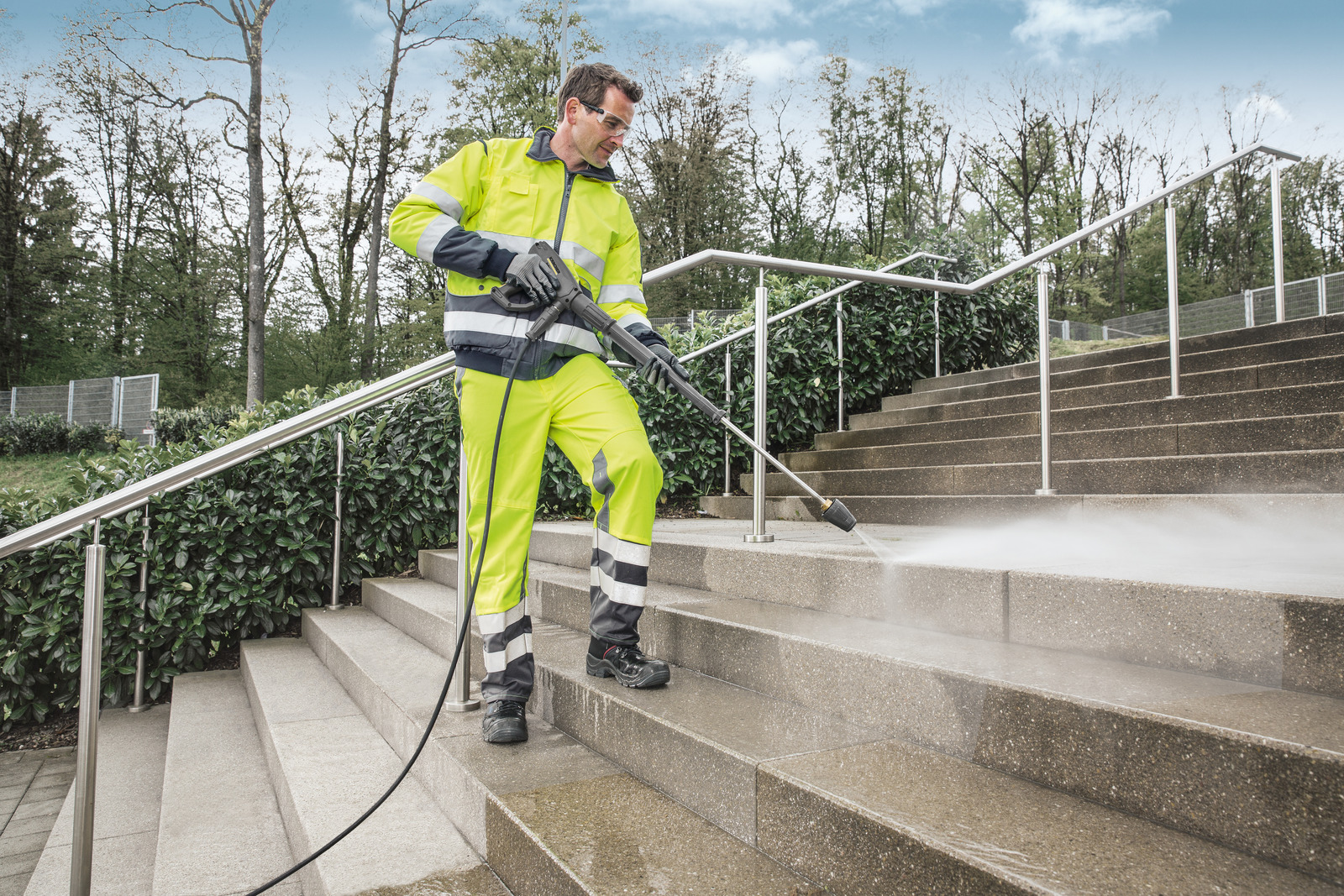 o*n様 KARCHER 高圧洗浄機 本体 K 4 プレミアム サイレント（東日本/50Hz地域用） | ケルヒャー