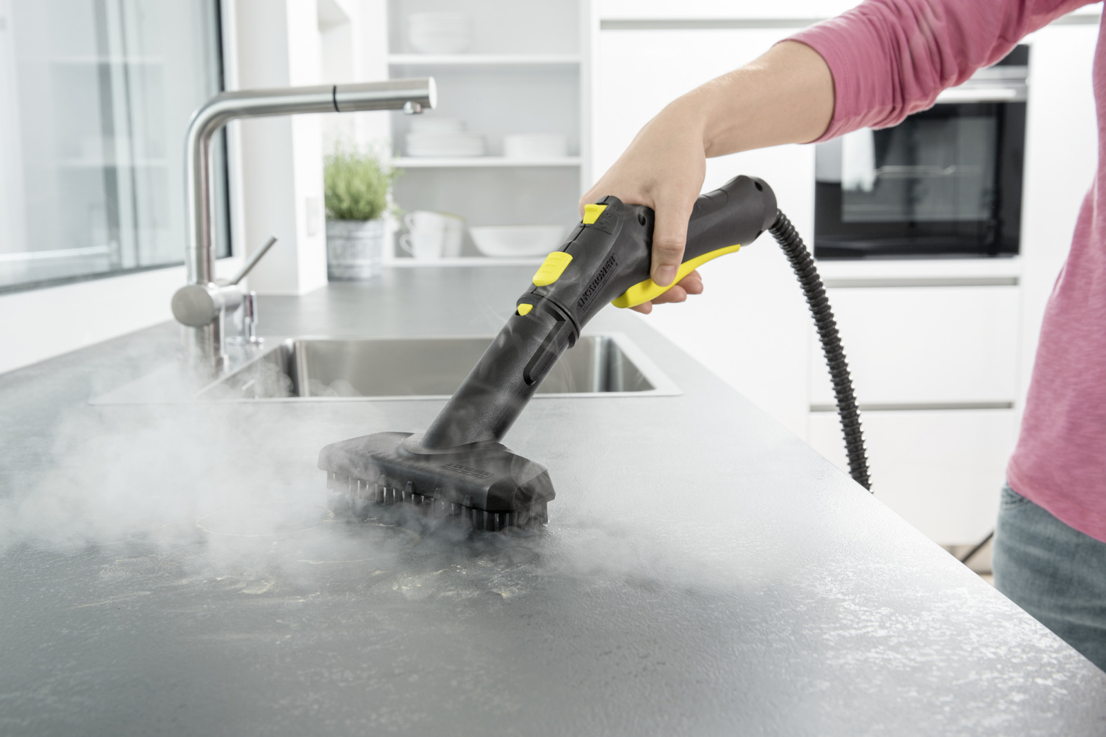 Kärcher - SC 3 EasyFix Steam Cleaner Steam Mop - Upright - For Hard Floors  and Carpet - Rapid 30 Second Heat-Up