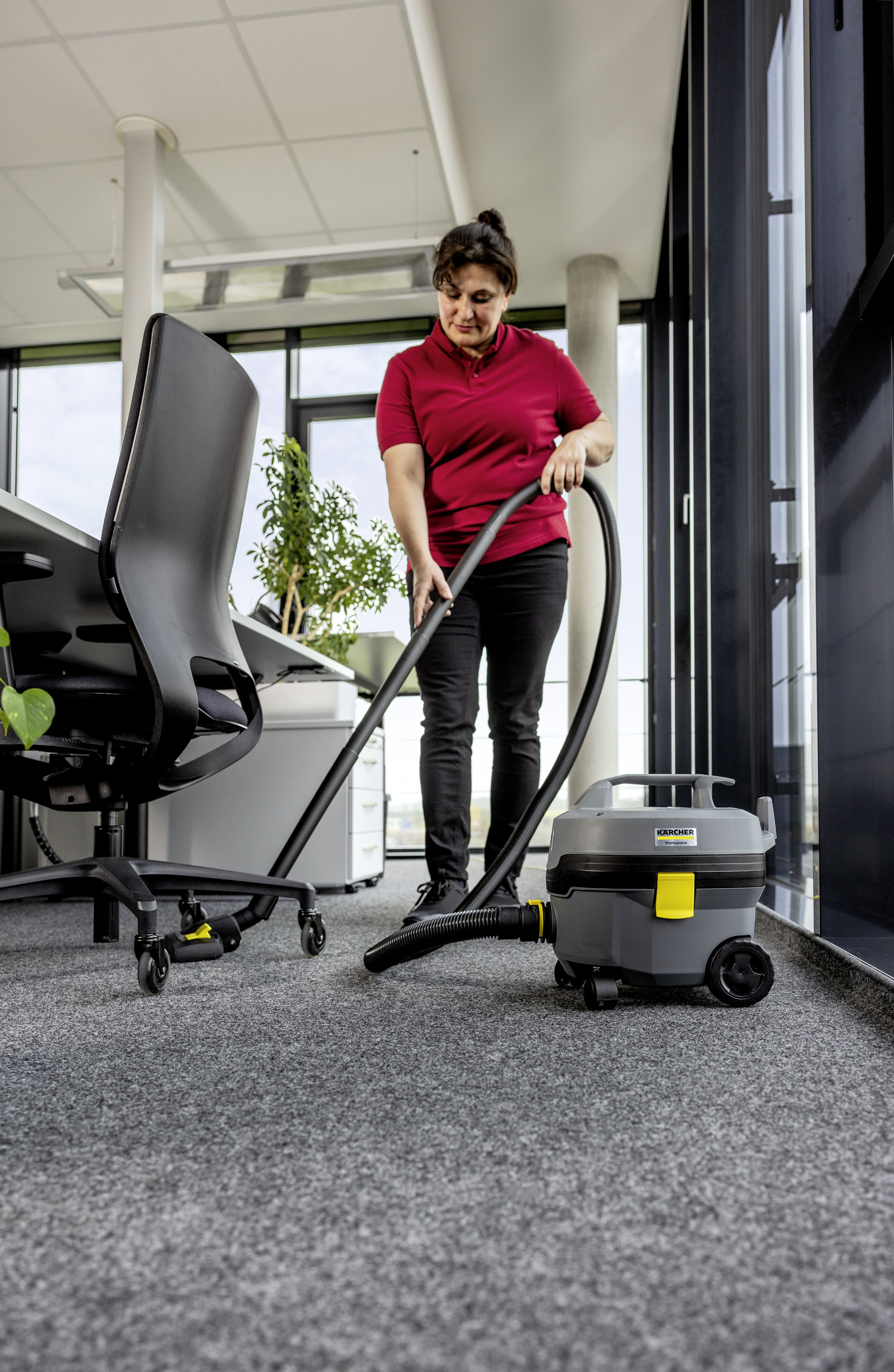 Aspirapolvere Kärcher Dry T 15/1 HEPA | Leroy Merlin