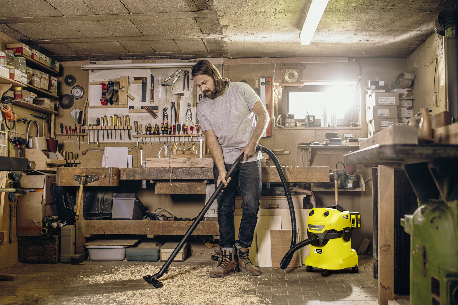 Kärcher Akumulátorový mokro-suchý vysávač WD 4-18 V-20/22 Dual
