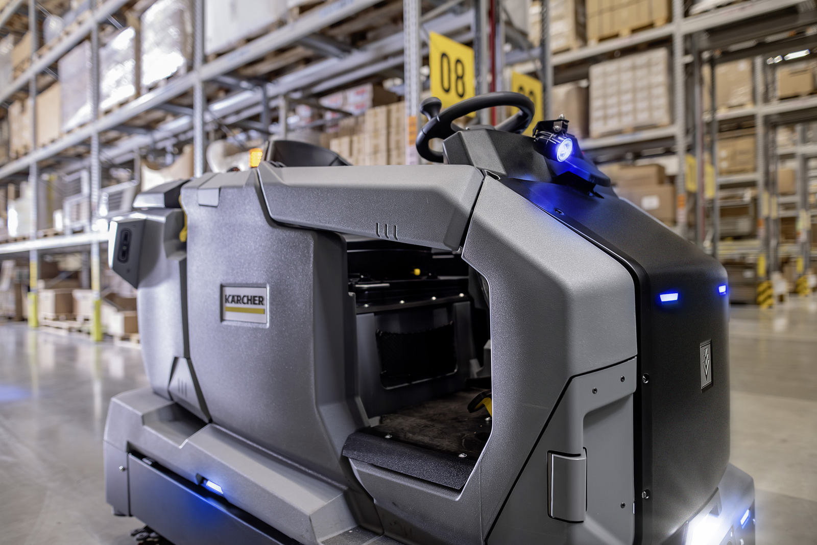 KIRA BD 200 Autonomous Floor Scrubber with Docking Station - Kärcher