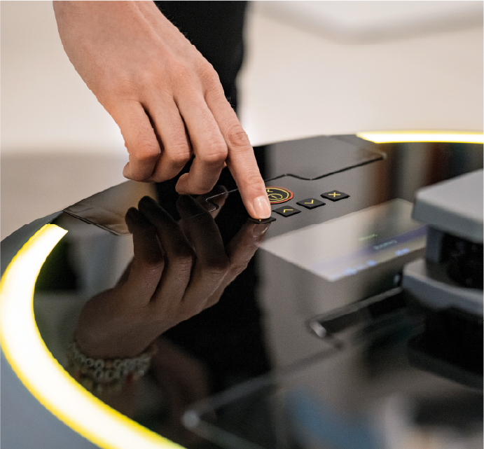 清掃スタート：スマートフォンからでも、本体からでも、マップを選択し、スタートが可能