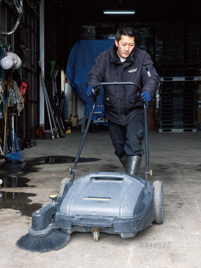 スイーパー（KM 70/20 C）はシンプルな構造で、耐久性にも優れる