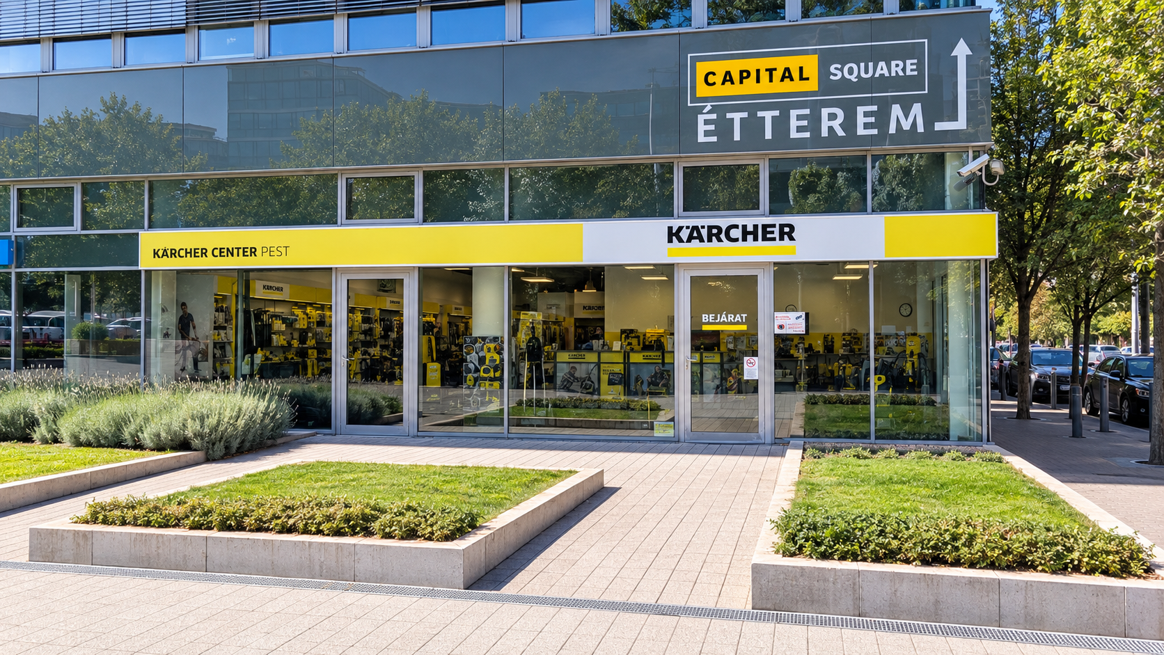 Kärcher Center Pest üzlet bejárata a Váci úton, Budapest XIII. kerületében