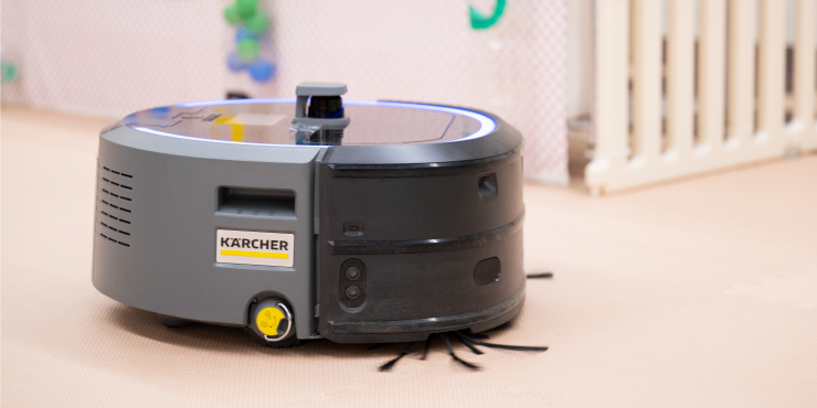 人手不足の介護・福祉業界で、清掃ロボットが「本来の仕事に集中できる環境づくり」をサポート