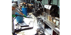 news_shinsai_06_300x150 設備内汚れ除去
