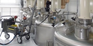 ochistka-emkostey-khimicheskogo proizvodstva