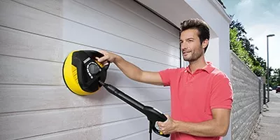 Очищення гаражних воріт за допомогою T-Racer