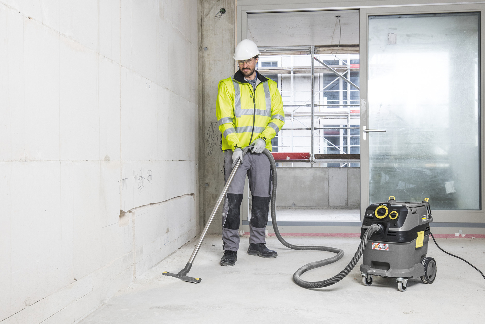 KARCHER NT 30/1 Tact 掃除機 NT 30/1 TACT HEPA | ケルヒャー