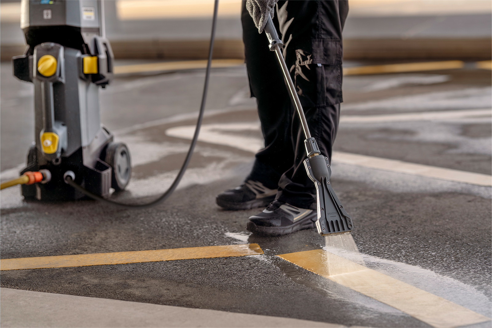 KARCHER professional ケルヒャー プロフェッショナ 冷水 コンパクトクラス 高圧洗浄機 | ケルヒャー