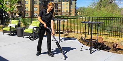 Removing gum from concrete with Karcher gum remover