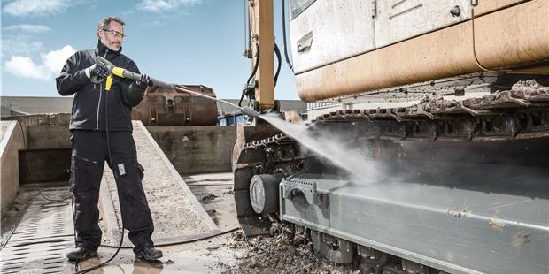 Easyforce_machine.jpg Easyforce_machine.jpg