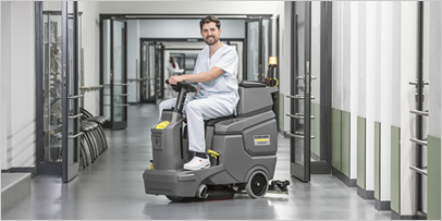 Máquina de limpeza de piso modelo operador sentado Máquina de limpeza de piso modelo operador sentado
