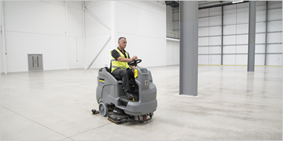 LAVADORA DE PISOS FOTO 7 SENTADO