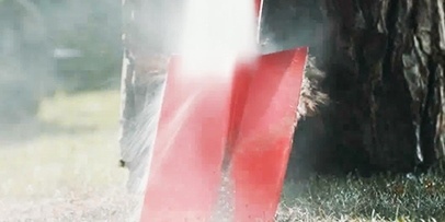 how to clean garden equipment