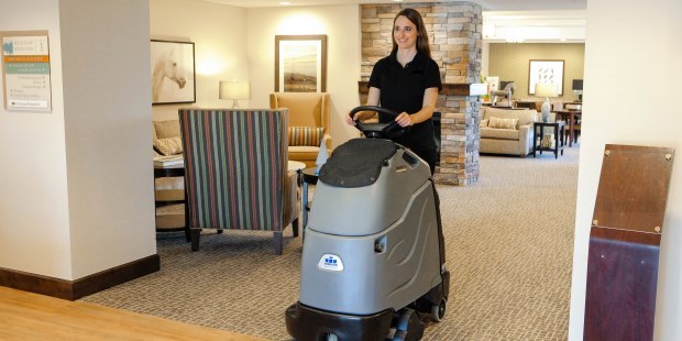Hotel And Hospitality Best Equipment For Keeping Areas Clean Kärcher Hotel Lobby Cleaning With Windsor Chariot Atv Ivac 24 Vacuum Cleaner