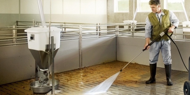 Dairy Milking Parlor 3