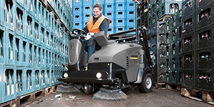 Medium Ride-On Sweeper Clean Now