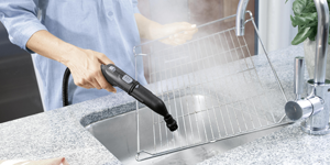 300x150_SC_6800_grate_blue_app Dampfreiniger Bodendüse