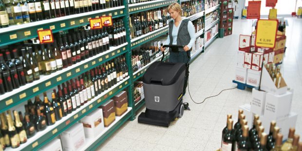 Retail cleaning with Karcher BR 40/25 C