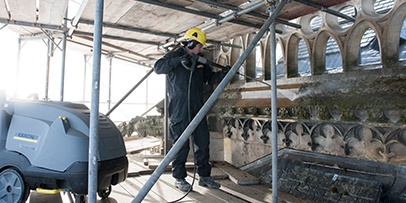 Sponsoring UNESCO Sponsoring UNESCO