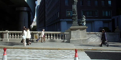 img_nihonbashi_repo1212-03_406x203 img_nihonbashi_repo1212-03_406x203