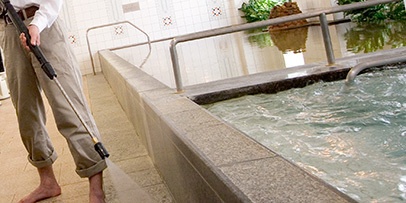 ケルヒャー　高圧洗浄機　大浴場