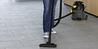 ケルヒャー　ドライクリーナー　設備内