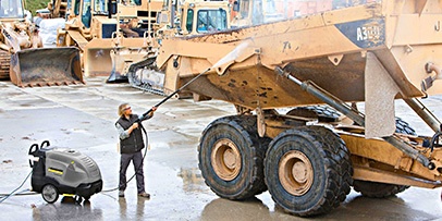 ケルヒャー　高圧洗浄機　建設機械